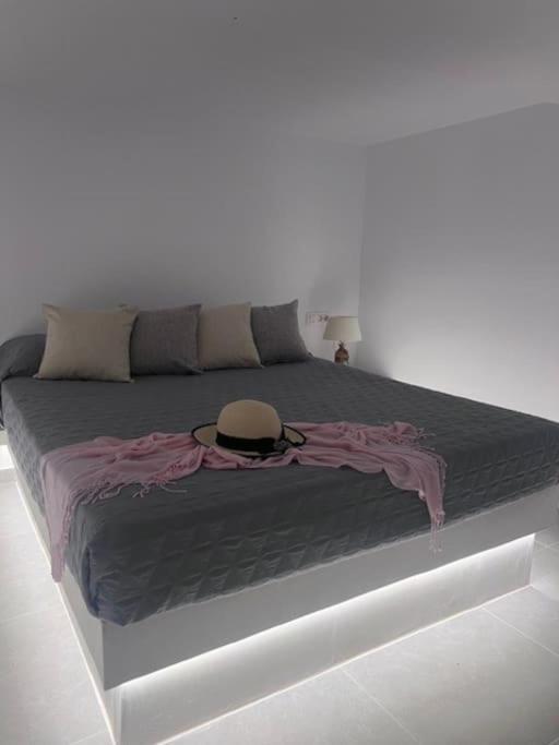 Villa Family Emporio  ภายนอก รูปภาพ